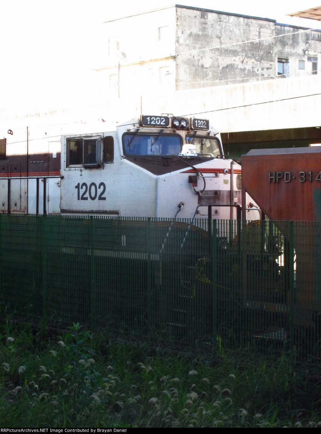 EFVM 1202